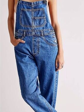 Vintage-Style Blue Denim Women's Overalls